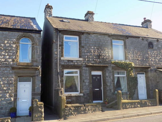 2 Bedroom End of Ter...